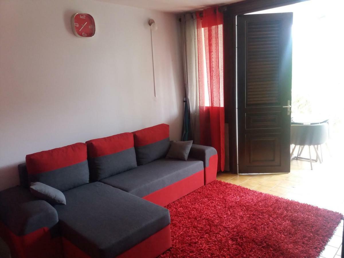 Studio A Louer Proche Des Plages Apartment แซ็งแตนน์ ภายนอก รูปภาพ