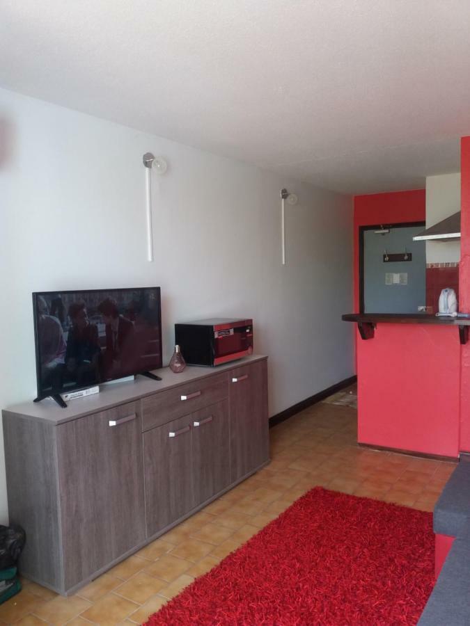 Studio A Louer Proche Des Plages Apartment แซ็งแตนน์ ภายนอก รูปภาพ